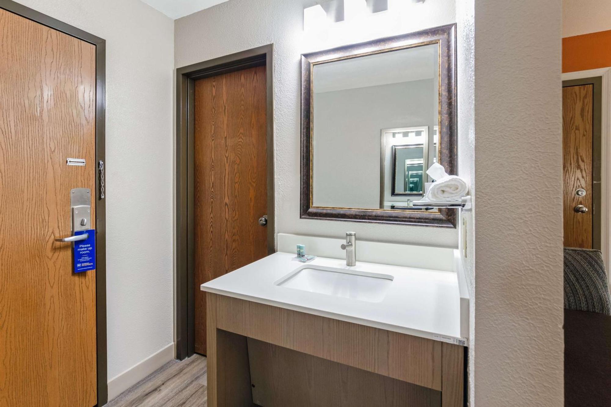 Best Western U.S. Inn Nashville Экстерьер фото